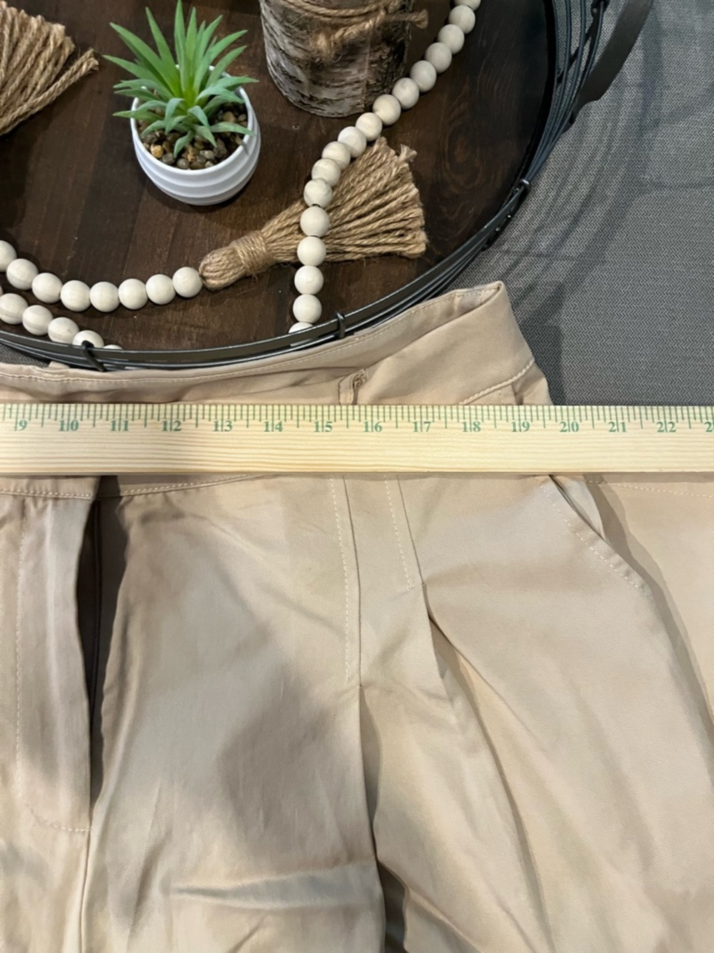 AMADI BY ANTHROPOLOGIE Beige High-Waist Pleated Trousers Size: XL NWT - Picture 6 of 12